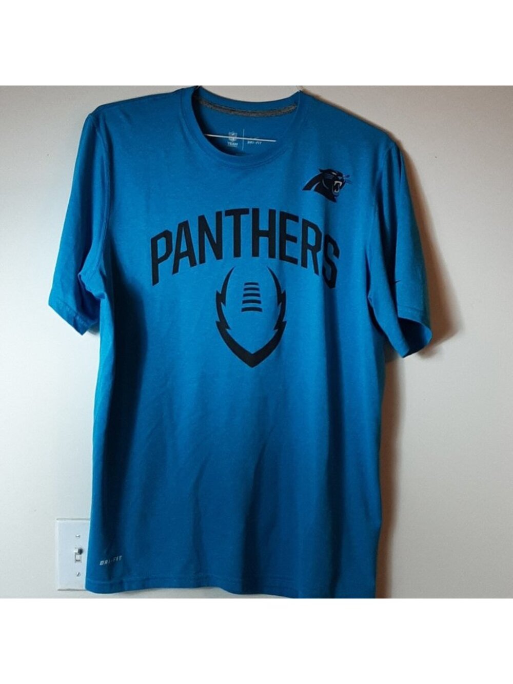 NFL Carolina Panthers Football Team Apparel L Nike dri-fit Sportsball
